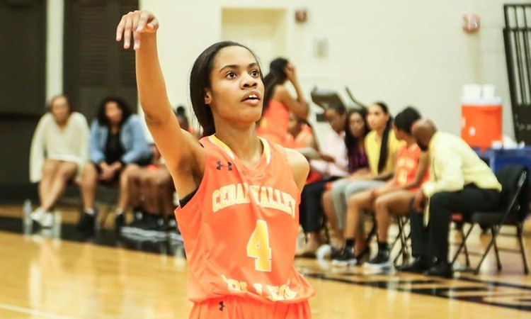 Women's Basketball Breezes Past ETBU (JV), 74-51